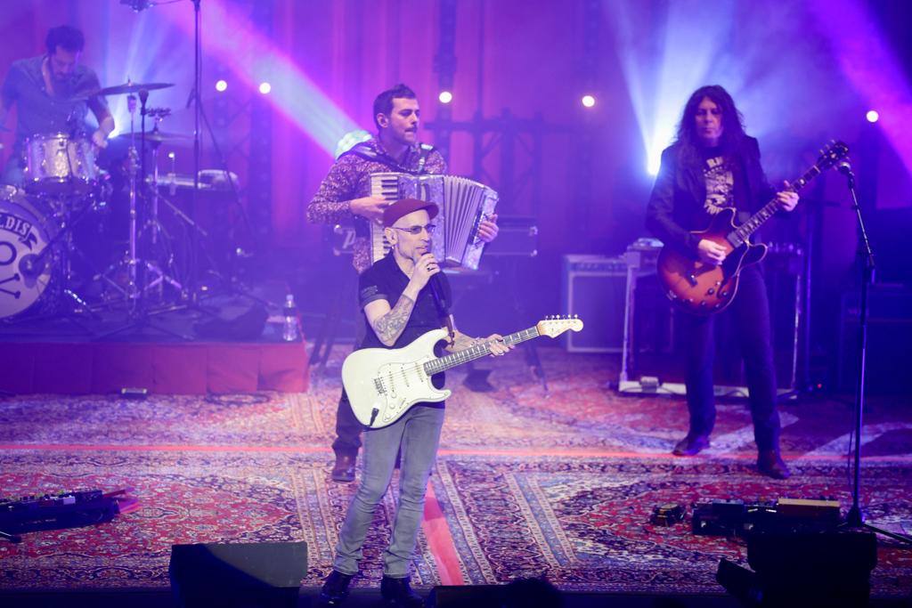 Fotos El Alfredo Kraus, hasta la bandera para ver a Fito & Fitipaldis